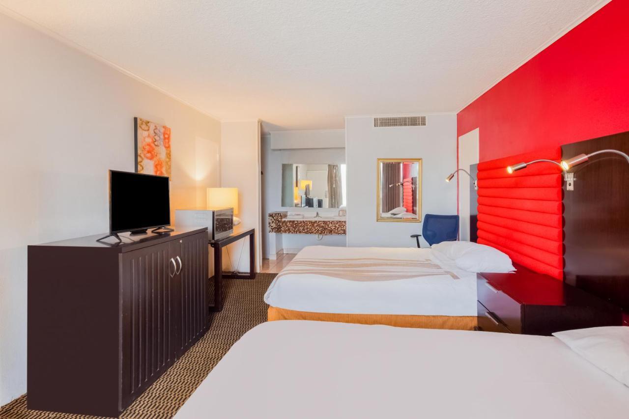 Oyo Hotel O Jackson I-55 North מראה חיצוני תמונה