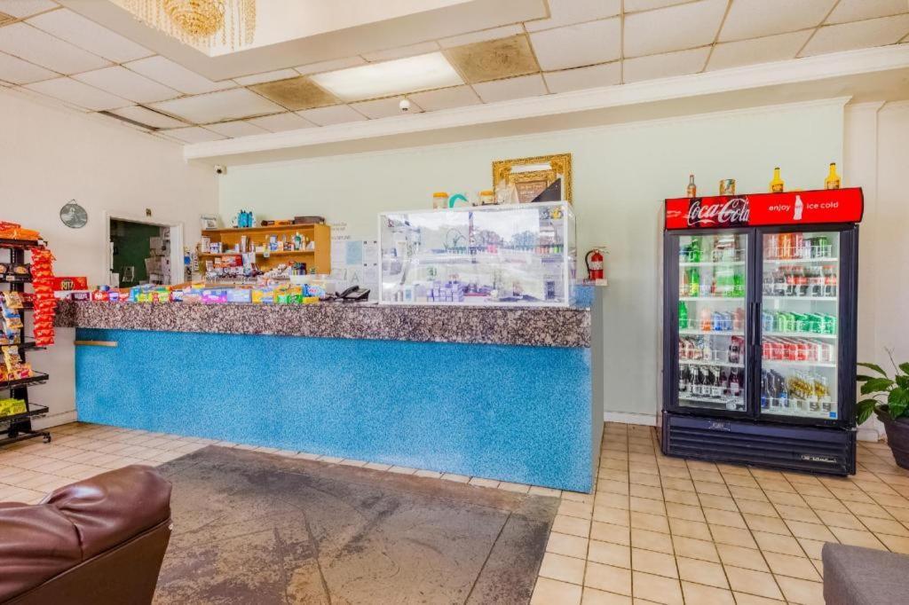 Oyo Hotel O Jackson I-55 North מראה חיצוני תמונה
